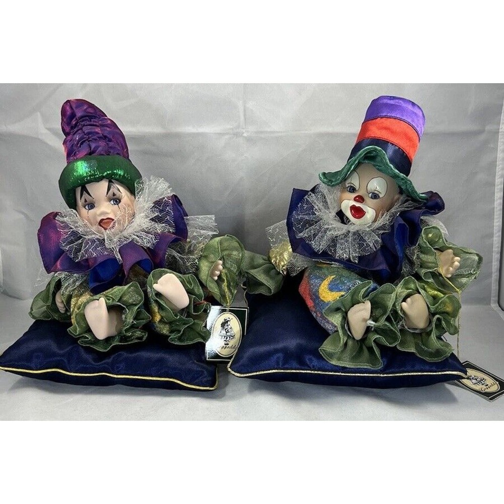 Geppeddo Porcelain Doll Clown Sitting On Pillow 8" Has Hand Tag. Lot Of 2 *Used*